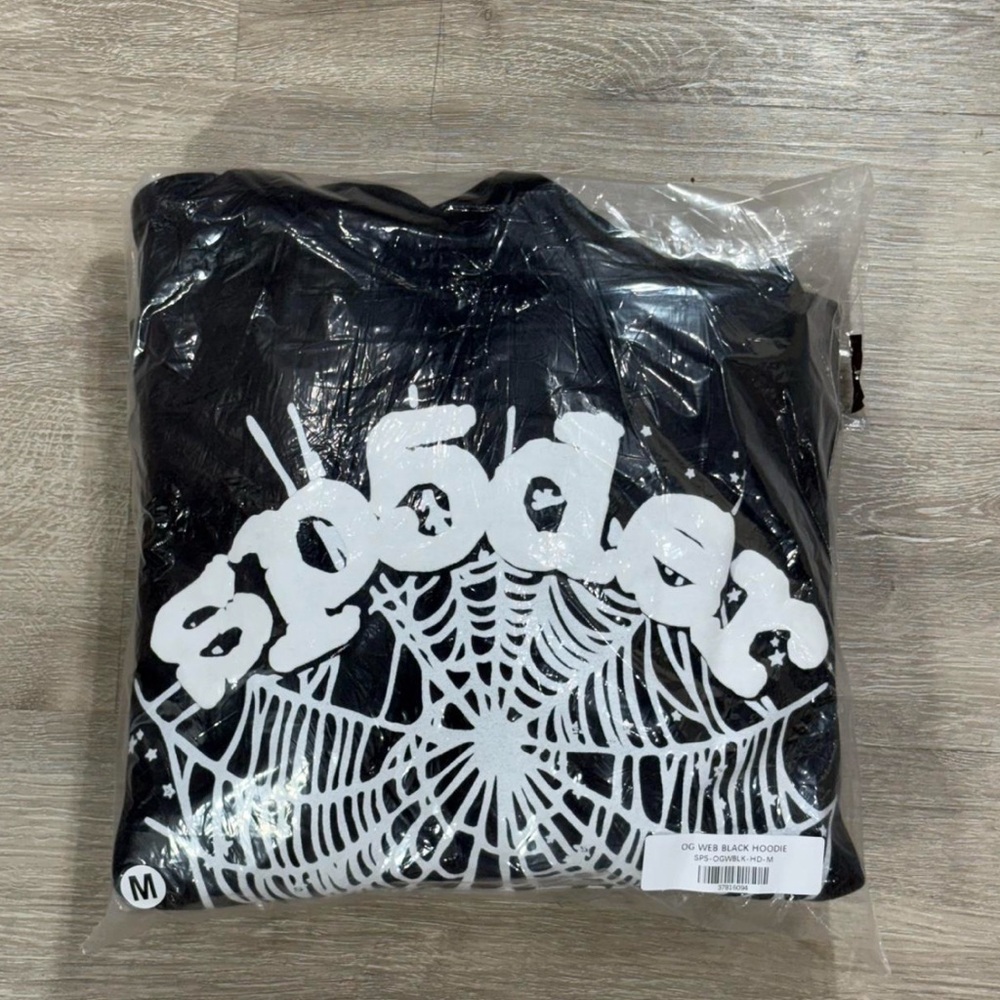 Spöder Black Sweater for Men